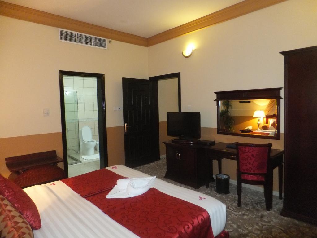 City Hotel Ras el Kaïmah Extérieur photo